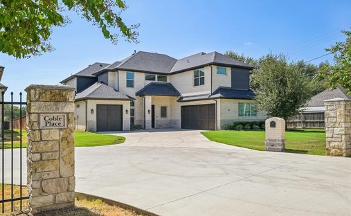 House in Mansfield, Texas, United States 1