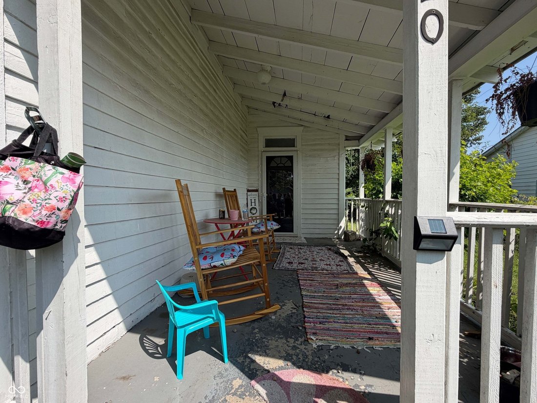 House in Bedford, Indiana, United States 3 - 18908758