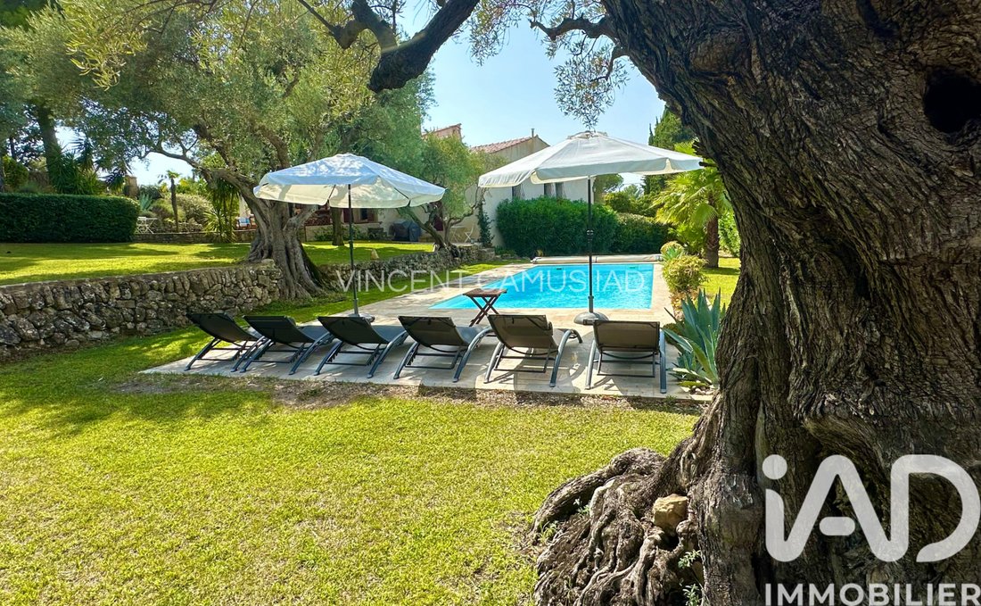 House in Le Castellet, Provence-Alpes-Côte d'Azur, France 2 - 16800383