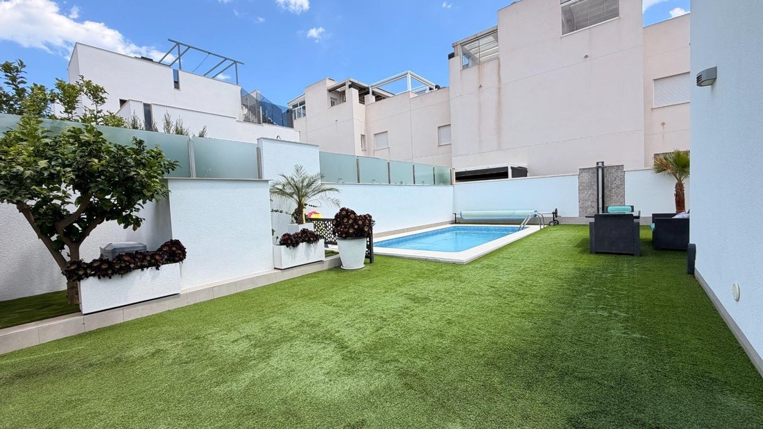 House in Torrevieja, Valencian Community, Spain 4 - 18911561