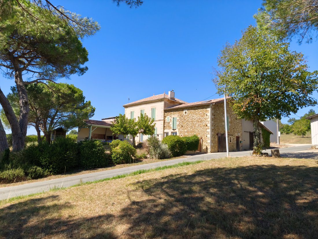 House in Saint-Macaire, Nouvelle-Aquitaine, France 2 - 18913636