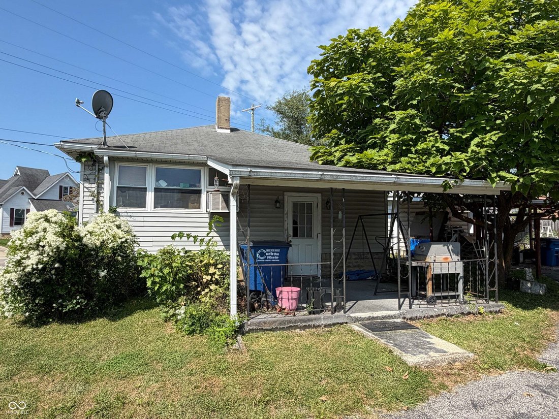 House in Bedford, Indiana, United States 5 - 18908838