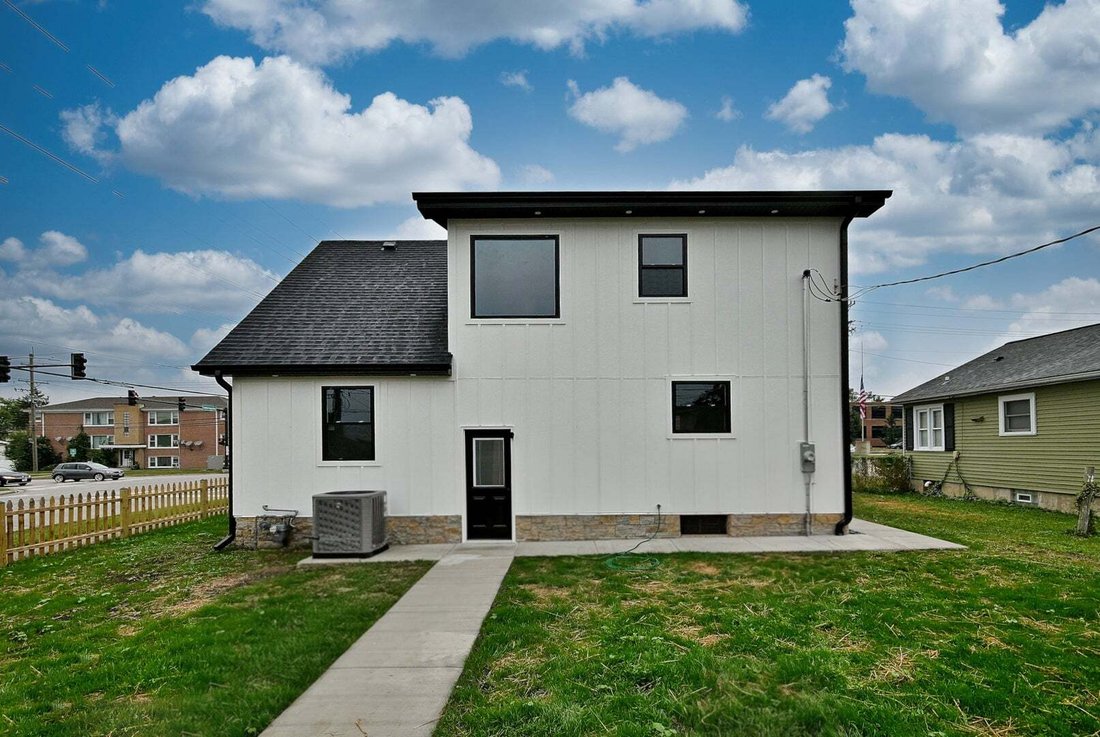 House in Niles, Illinois, United States 4 - 18910252