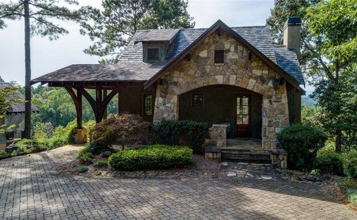 House in Six Mile, South Carolina, United States 1