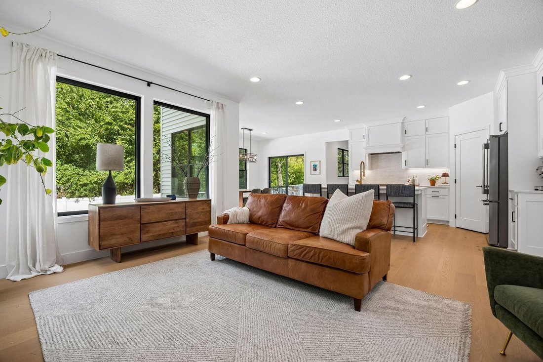 House in Wayzata, Minnesota, United States 4 - 18906771