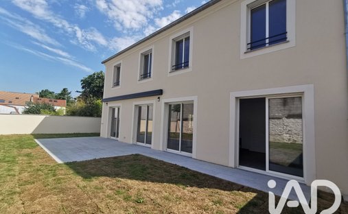 Haus in Leclerc-Verdun Nord Est, Brie-Comte-Robert, Frankreich 1