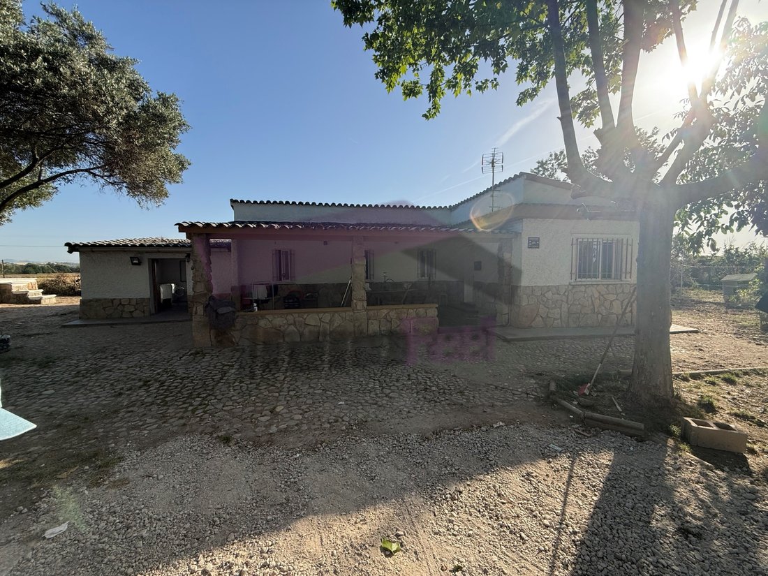 Haus in Fuente el Saz de Jarama, Autonome Gemeinschaft Madrid, Spanien 1 - 18916101