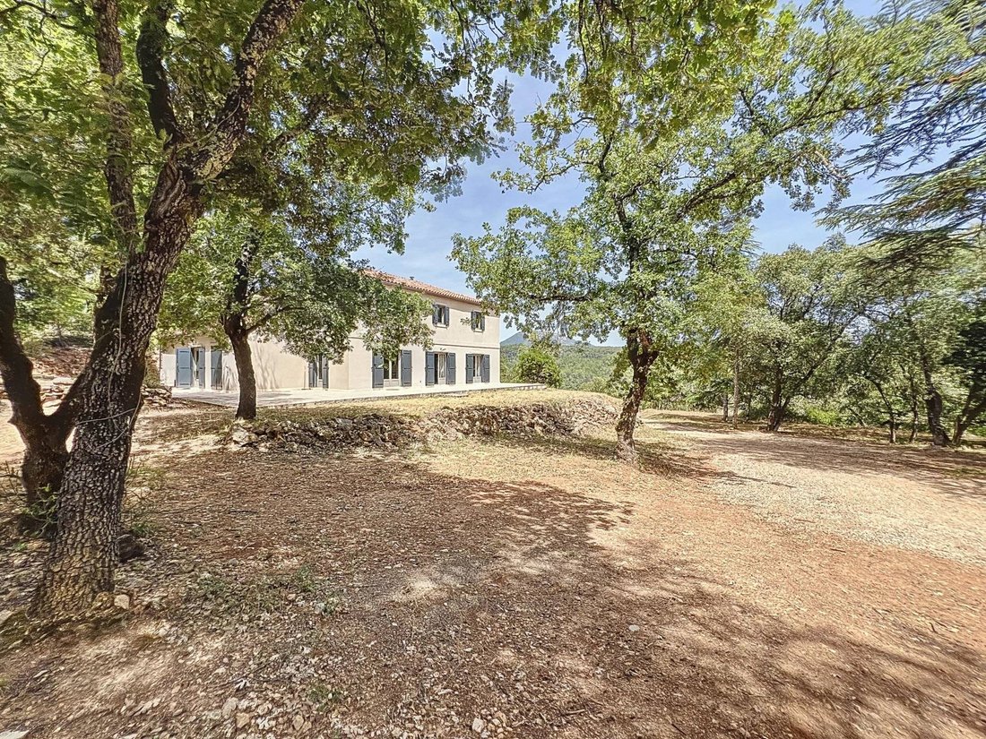 Villa in Chateauvert, Provence-Alpes-Côte d'Azur, France 1 - 18867165
