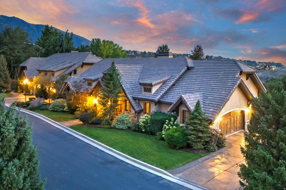 House in Sandy, Utah, United States 1 - 18909497