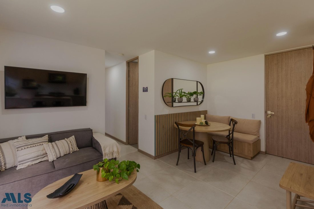 Apartment in La Ceja, Antioquia, Colombia 3 - 18913605