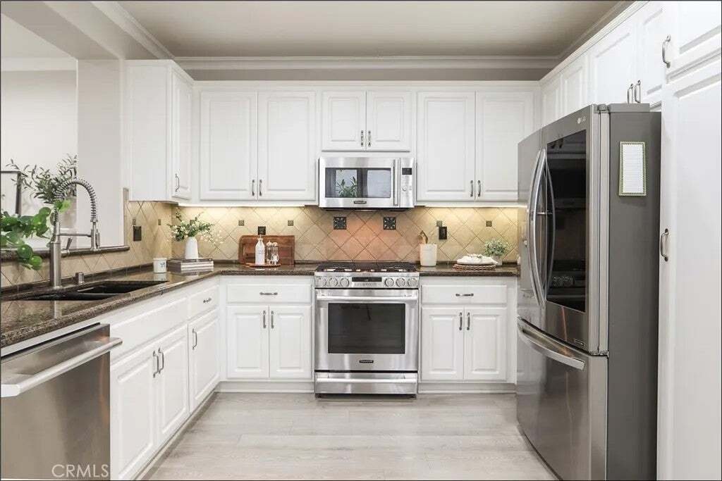 Condo in Aliso Viejo, California, United States 5 - 18910178