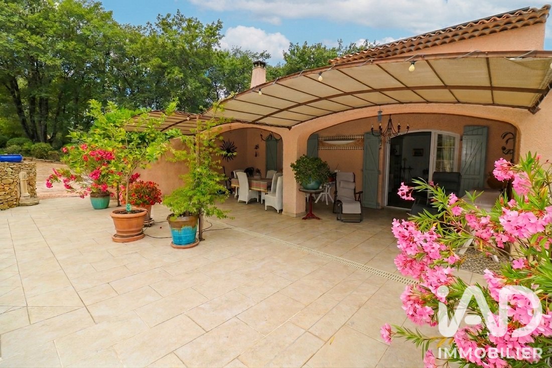 Casa en Neoules, Provenza-Alpes-Costa Azul, Francia 2 - 18916556