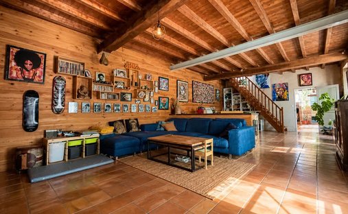 Maison à La Sauve, Nouvelle-Aquitaine, France 1