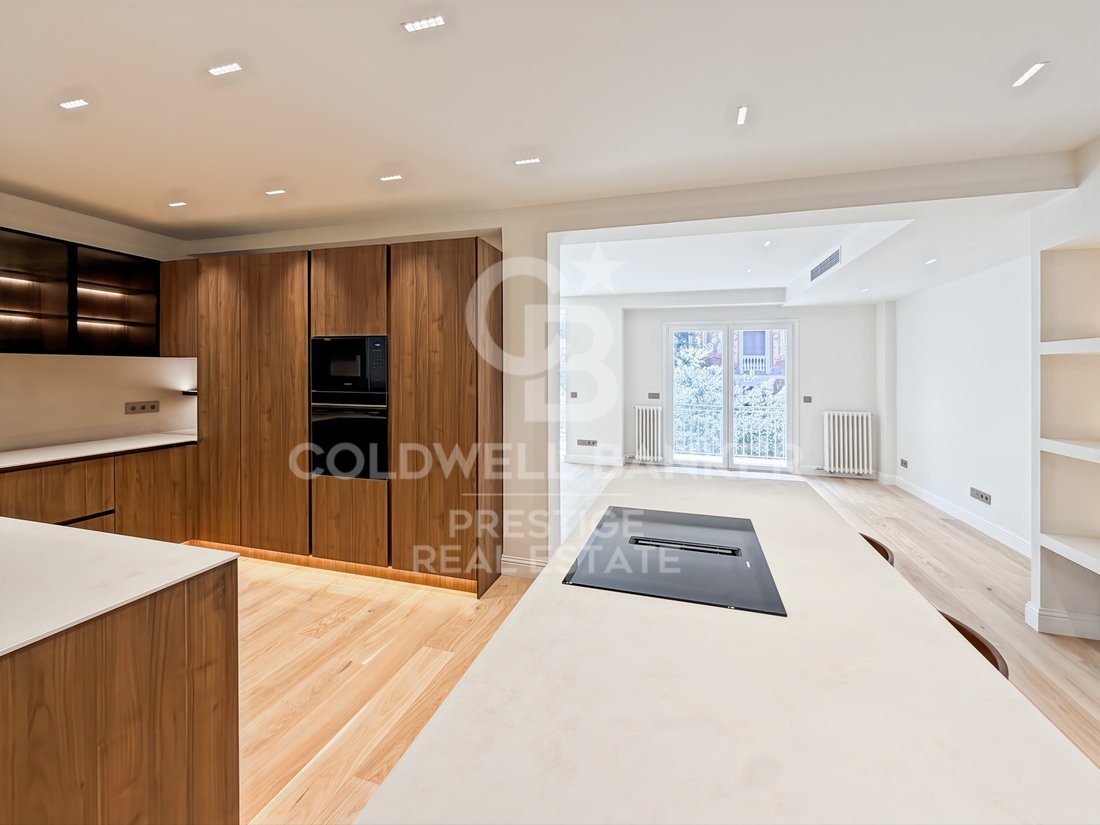 Apartment in Eixample, Barcelona, Spain 2 - 18907912