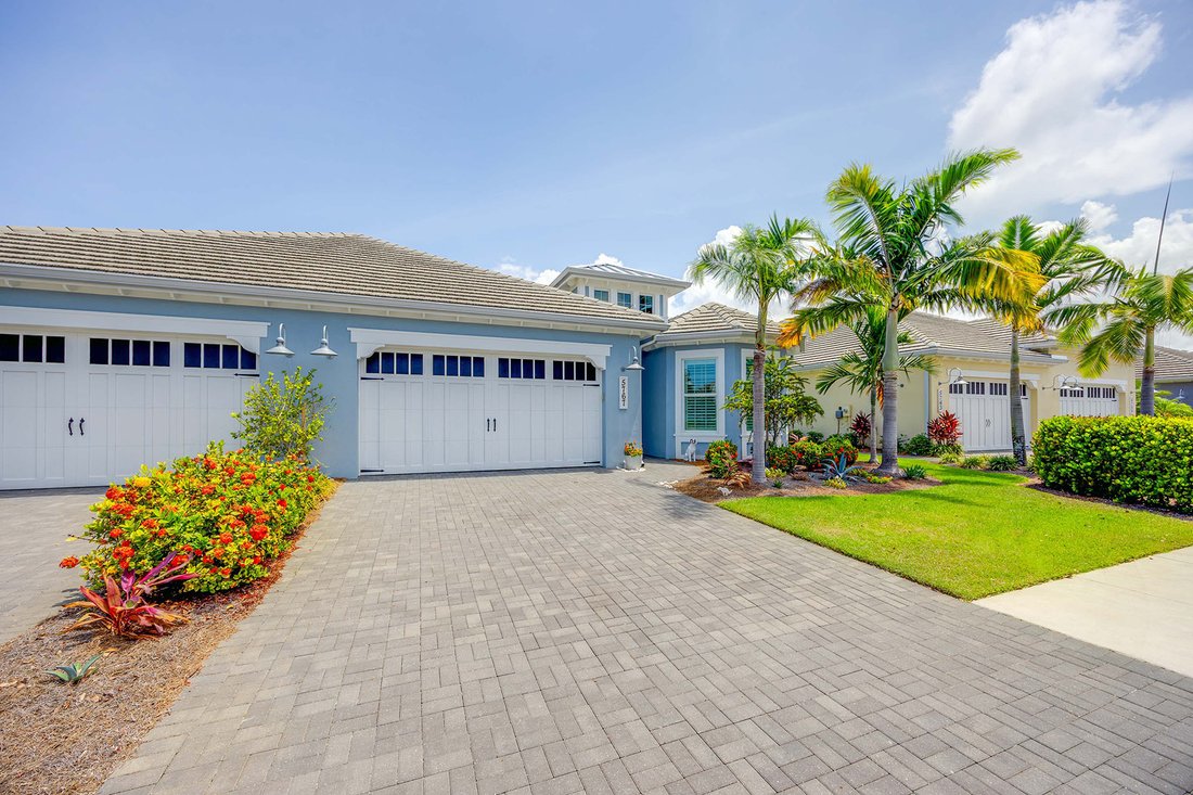 Naples, Florida, United States 1 - 18912251