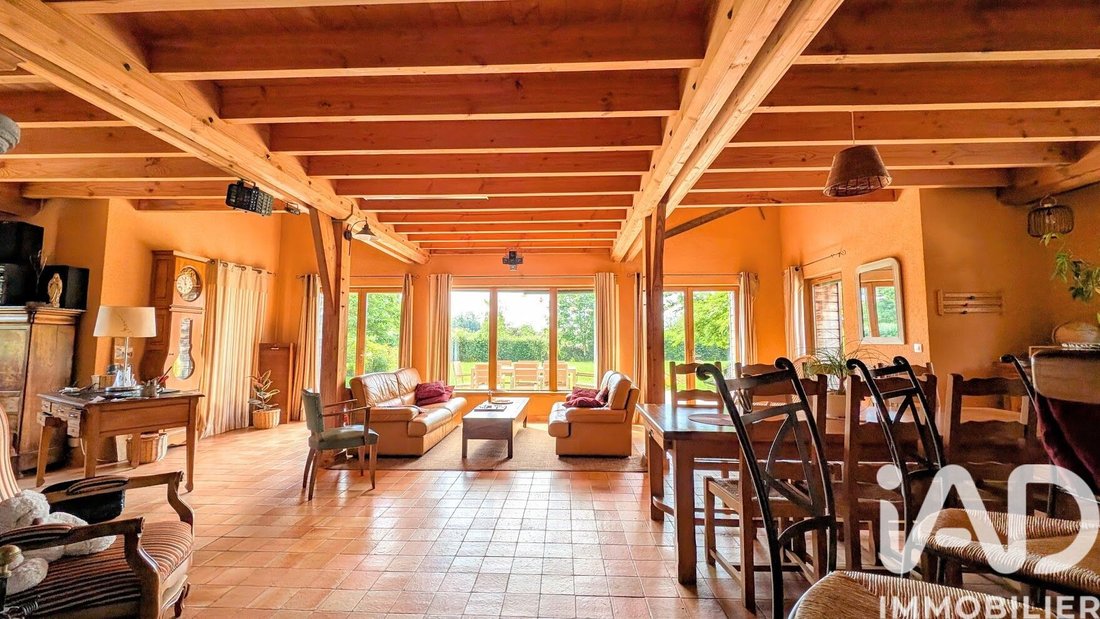 House in Savigne-l'Eveque, Pays de la Loire, France 4 - 18065356