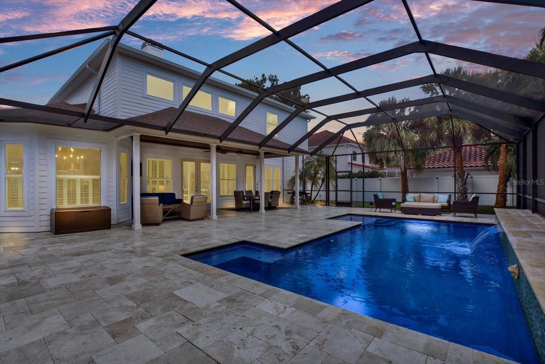 House in Tampa, Florida, United States 3 - 18919788