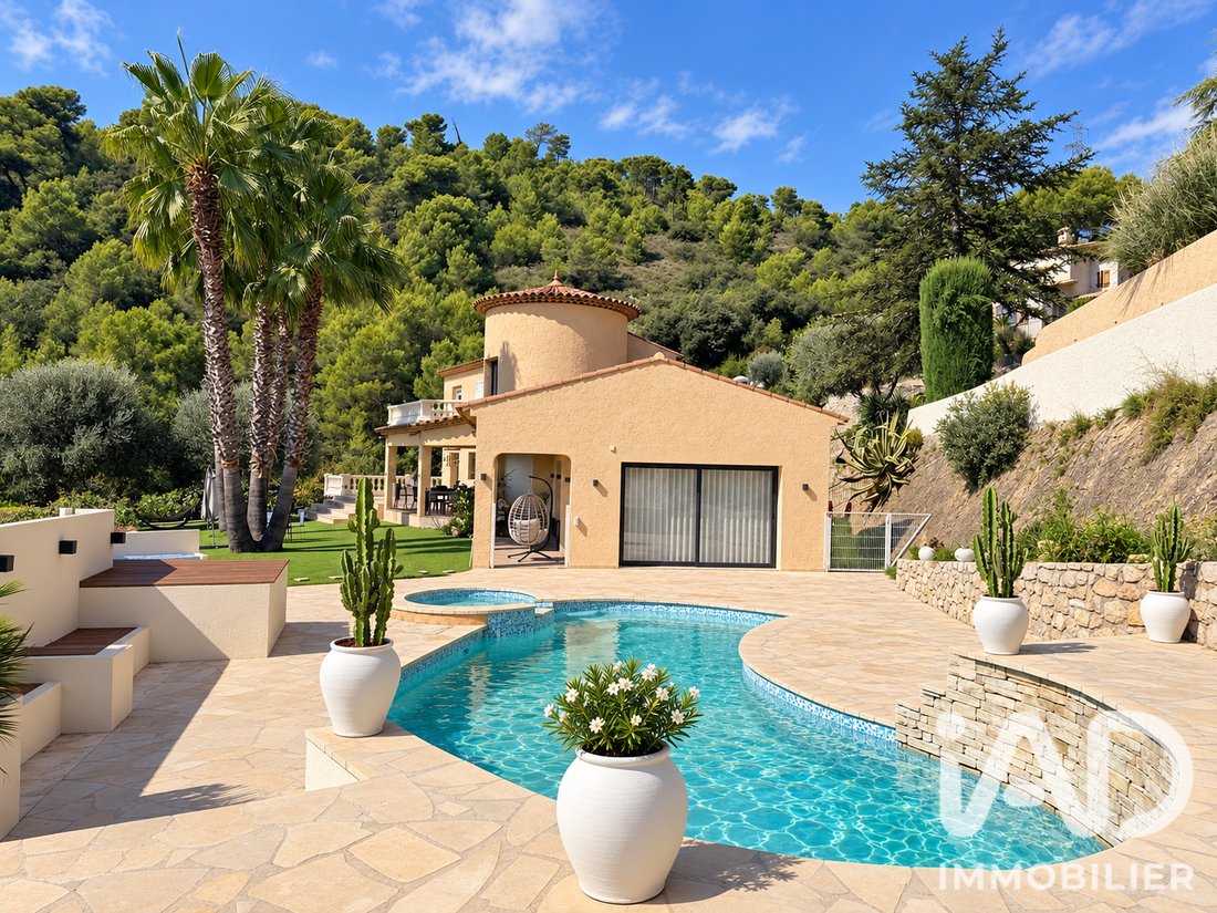 House in Tourrette-Levens, Provence-Alpes-Côte d'Azur, France 2 - 18916497