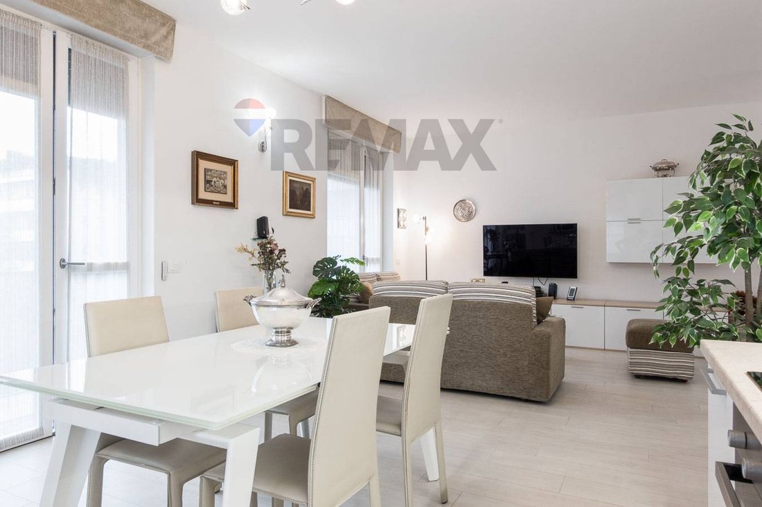 Apartment in Romagna, Milan, Italy 5 - 18912112