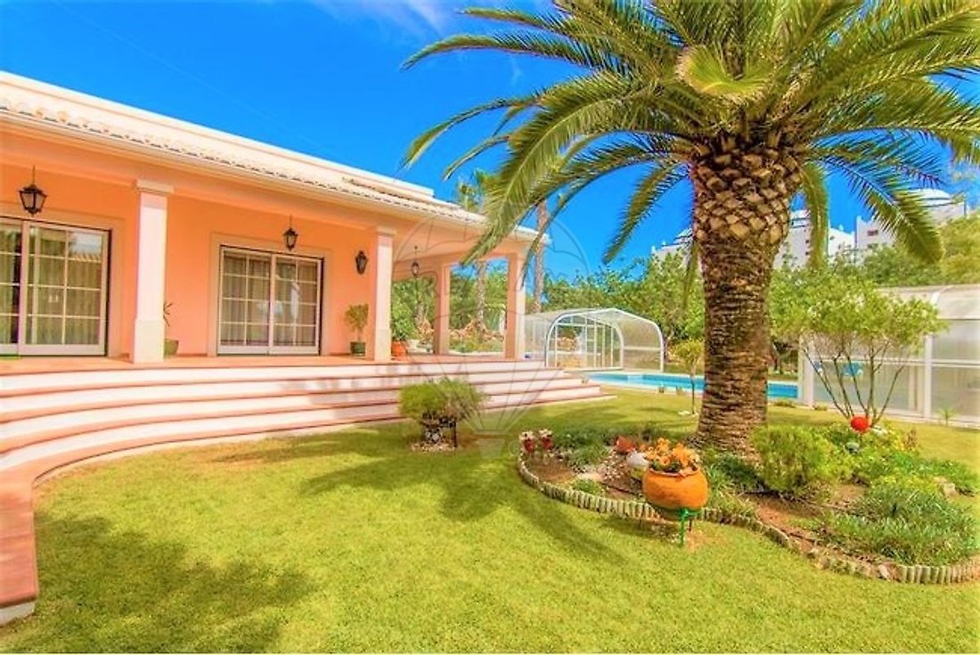 Villa in Portimao, Algarve, Portugal 3 - 18911461