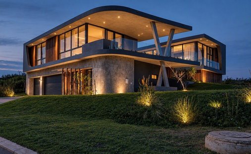 House in Dolphin Coast, KwaZulu-Natal, South Africa 1