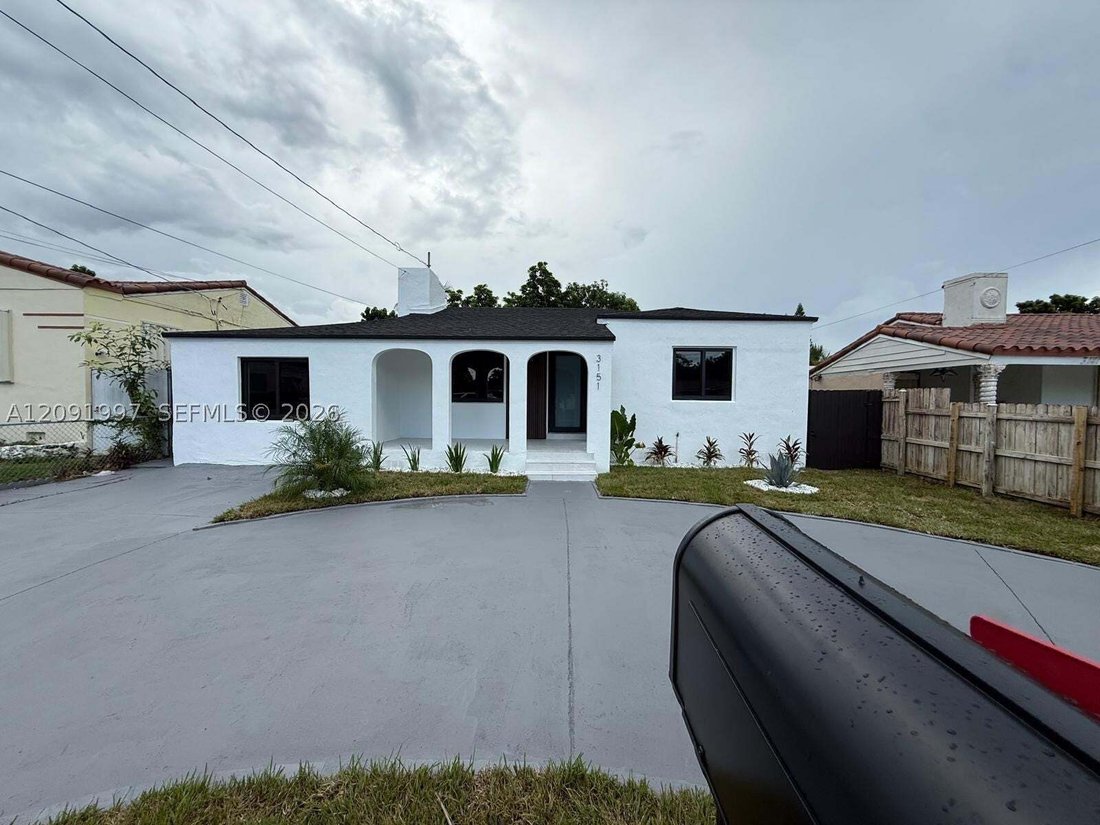 House in Miami, Florida, United States 3 - 18909753