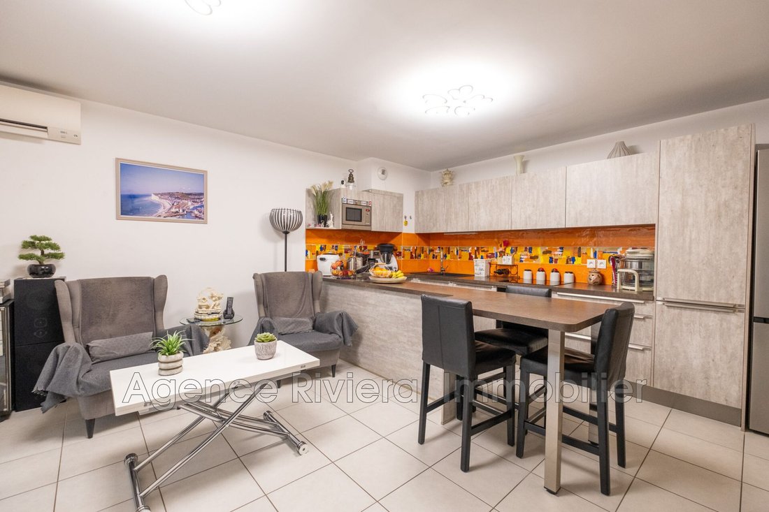 Wohnung in La Ciotat, Provence-Alpes-Côte d'Azur, Frankreich 2 - 15250373