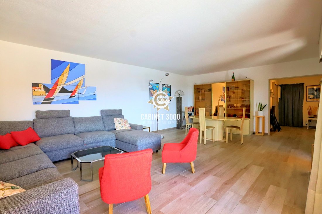 Appartement à Hyères, Provence-Alpes-Côte d'Azur, France 3 - 18911228