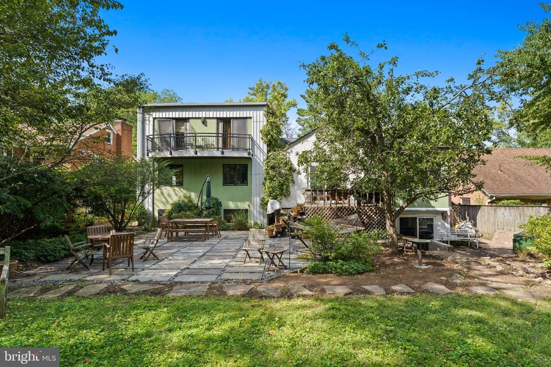 House in Chevy Chase, Maryland, United States 3 - 18908044
