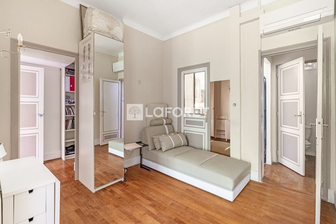 Apartment in Bois de Boulogne, Paris 16e Arrondissement, Paris 5 - 18914460