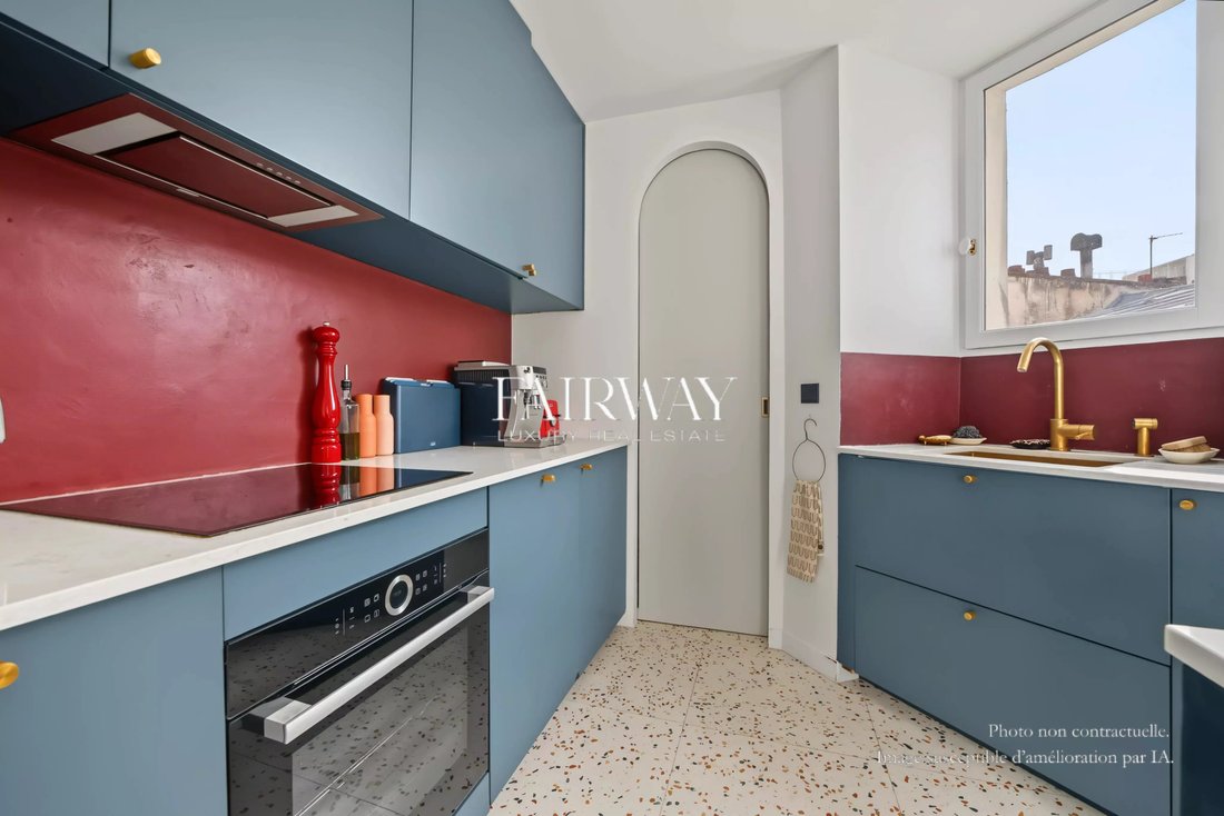 Apartment in Porte Saint Denis-Paradis, Paris 10e Arrondissement, Paris 4 - 18397084
