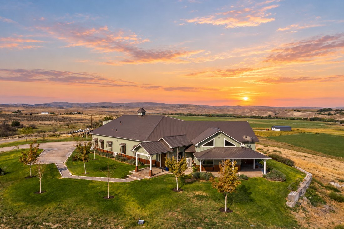 House in Adrian, Oregon, United States 1 - 18913717