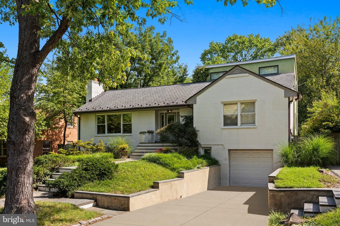 House in Chevy Chase, Maryland, United States 2 - 18908044