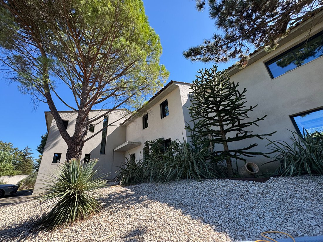 Villa a Granettes-Jauberte-Santa Anna, Aix-en-Provence, Francia 1 - 18914461