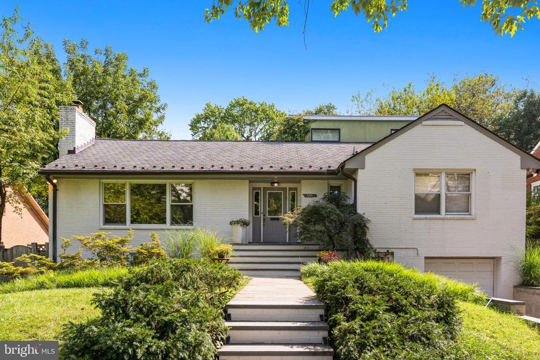 House in Chevy Chase, Maryland, United States 1 - 18908044