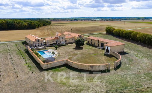Maisons de campagne à Centre Ville, La Rochelle, France 1