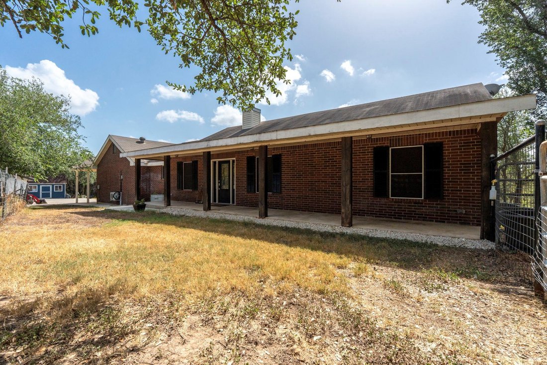 House in Canyon Lake, Texas, United States 3 - 18917204