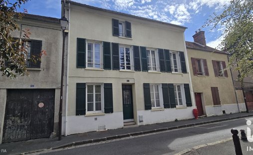 House in Sud, Avon, France 1