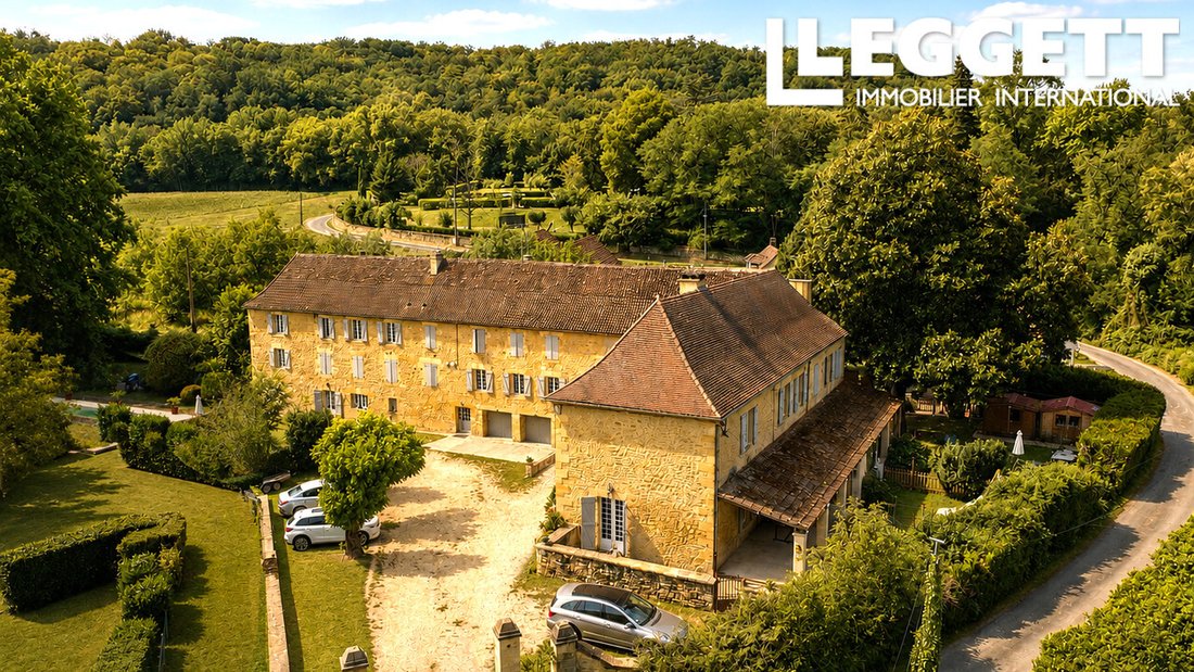 House in Sarlat-la-Canéda, Nouvelle-Aquitaine, France 3 - 18915889