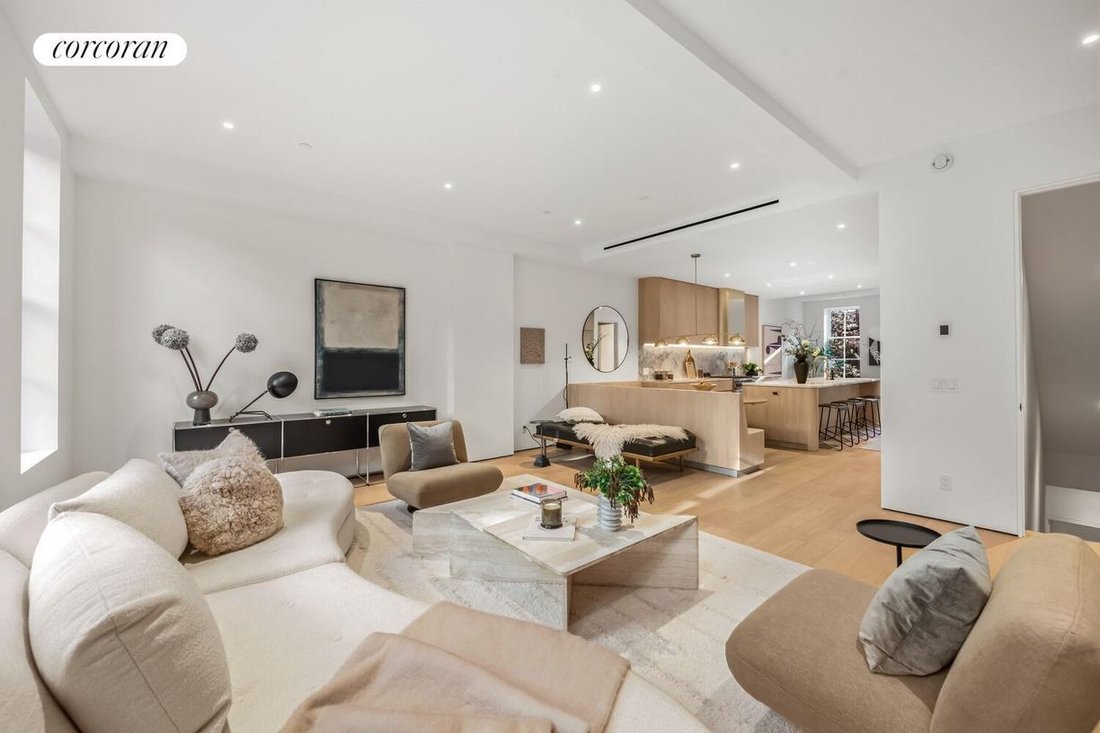 Condo in New York, New York, United States 5 - 18604911