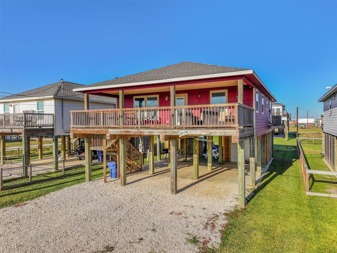 House in Freeport, Texas, United States 2 - 18910747