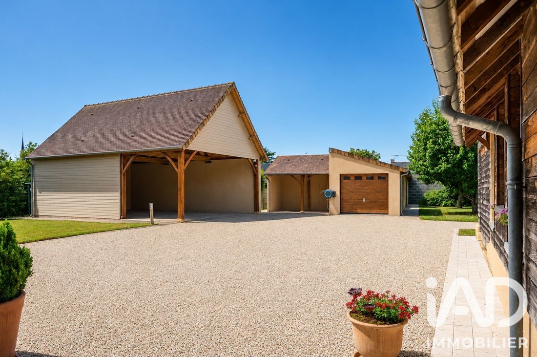 House in Savigne-l'Eveque, Pays de la Loire, France 3 - 18065356