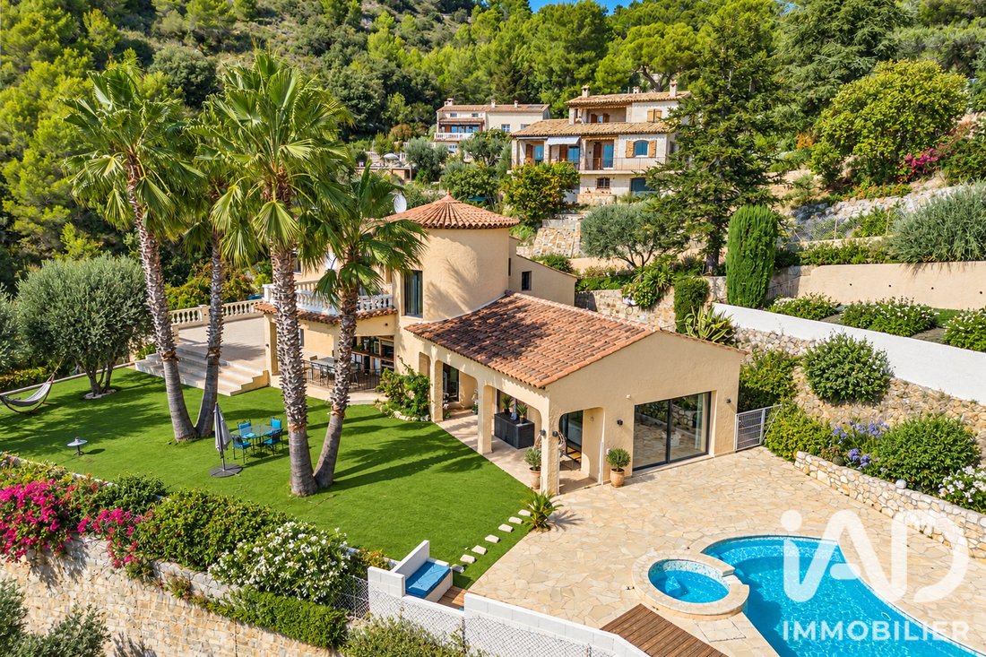 House in Tourrette-Levens, Provence-Alpes-Côte d'Azur, France 1 - 18916497