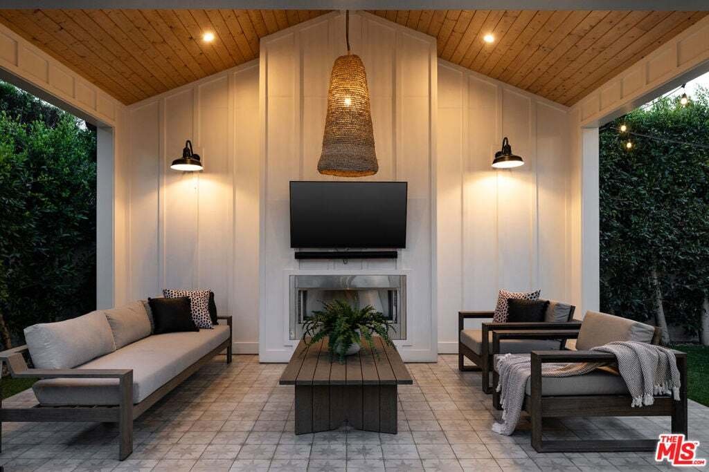 House in Los Angeles, California, United States 5 - 18908852