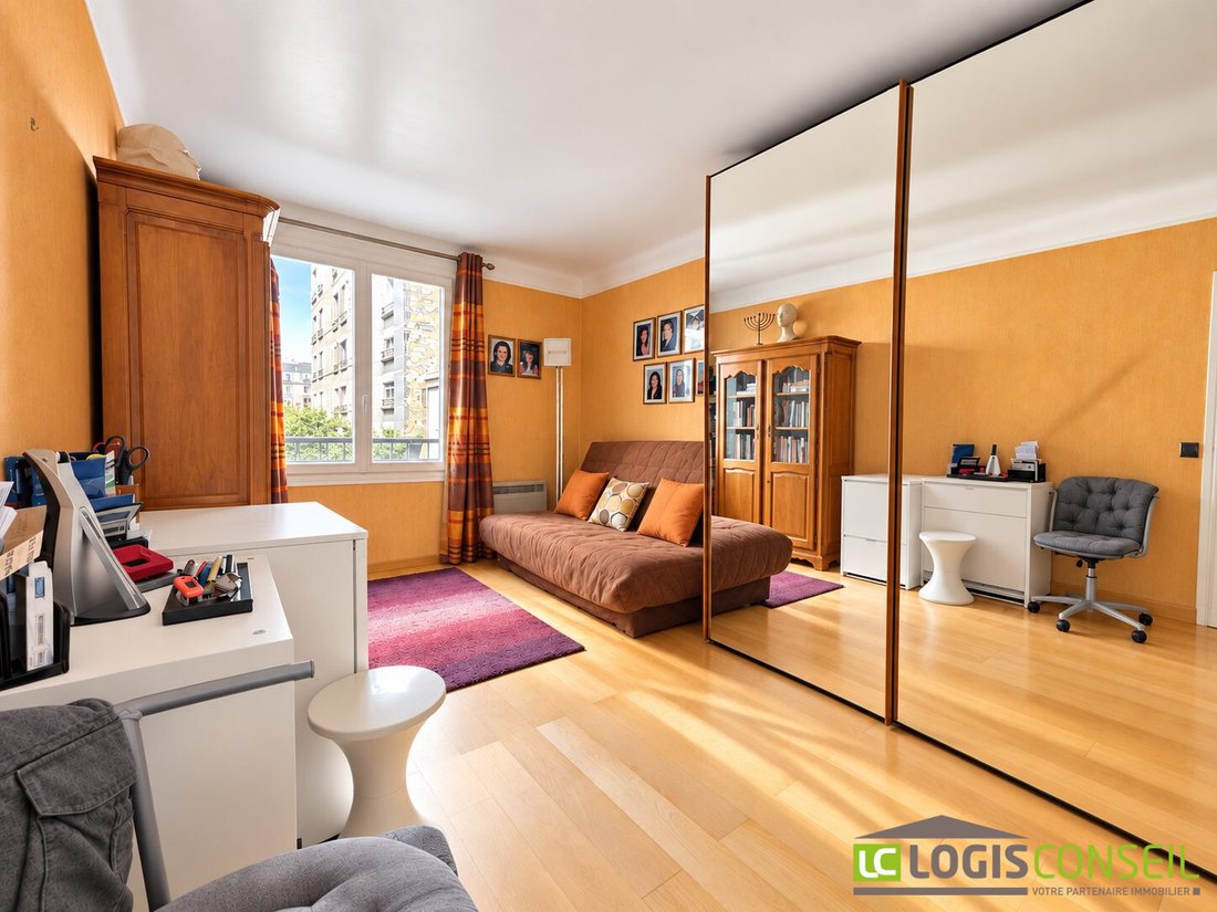 Apartment in Montrouge, Ile-de-France, France 5 - 18912644