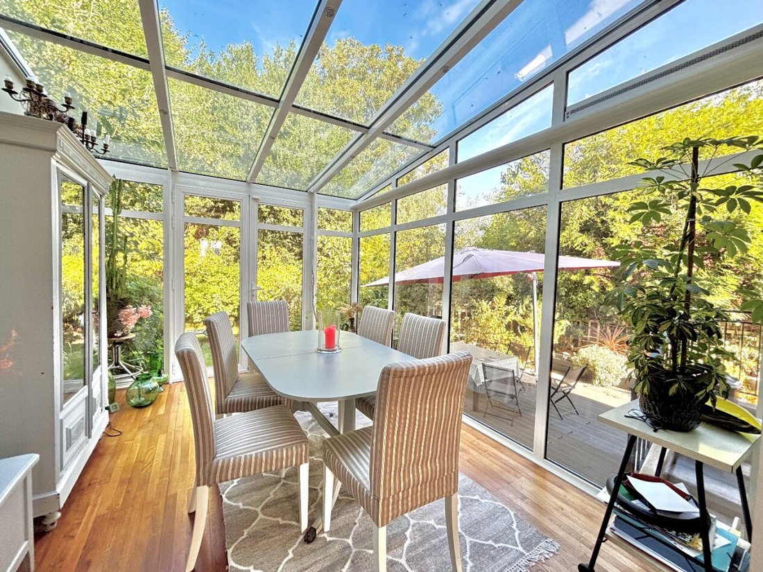 House in Plateau Ouest, Suresnes, France 3 - 17241375