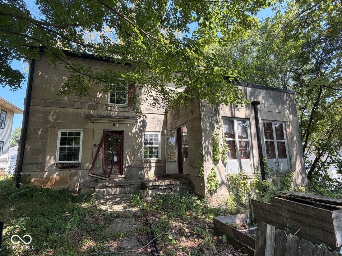 House in Bedford, Indiana, United States 2 - 18908814