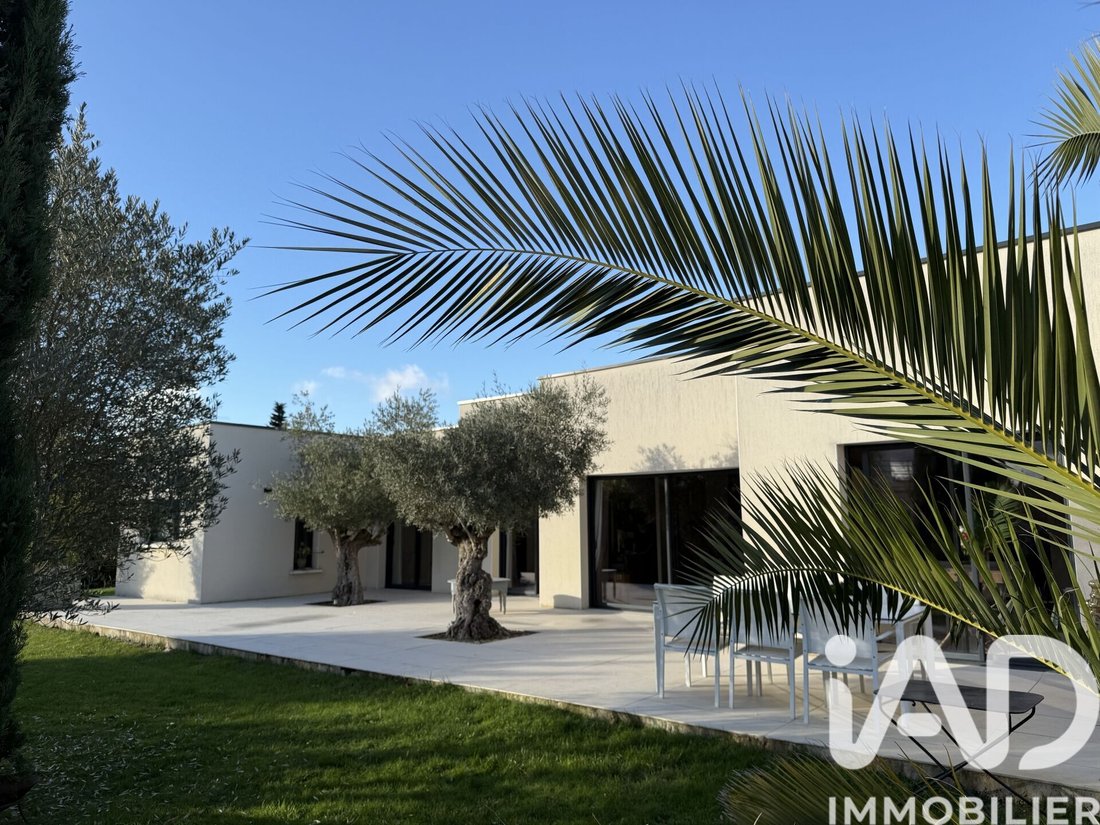 House in Saint-Cyr-sur-Loire, Centre-Val de Loire, France 1 - 16124608