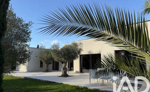 Maison à Saint-Cyr-sur-Loire, Centre-Val de Loire, France 1