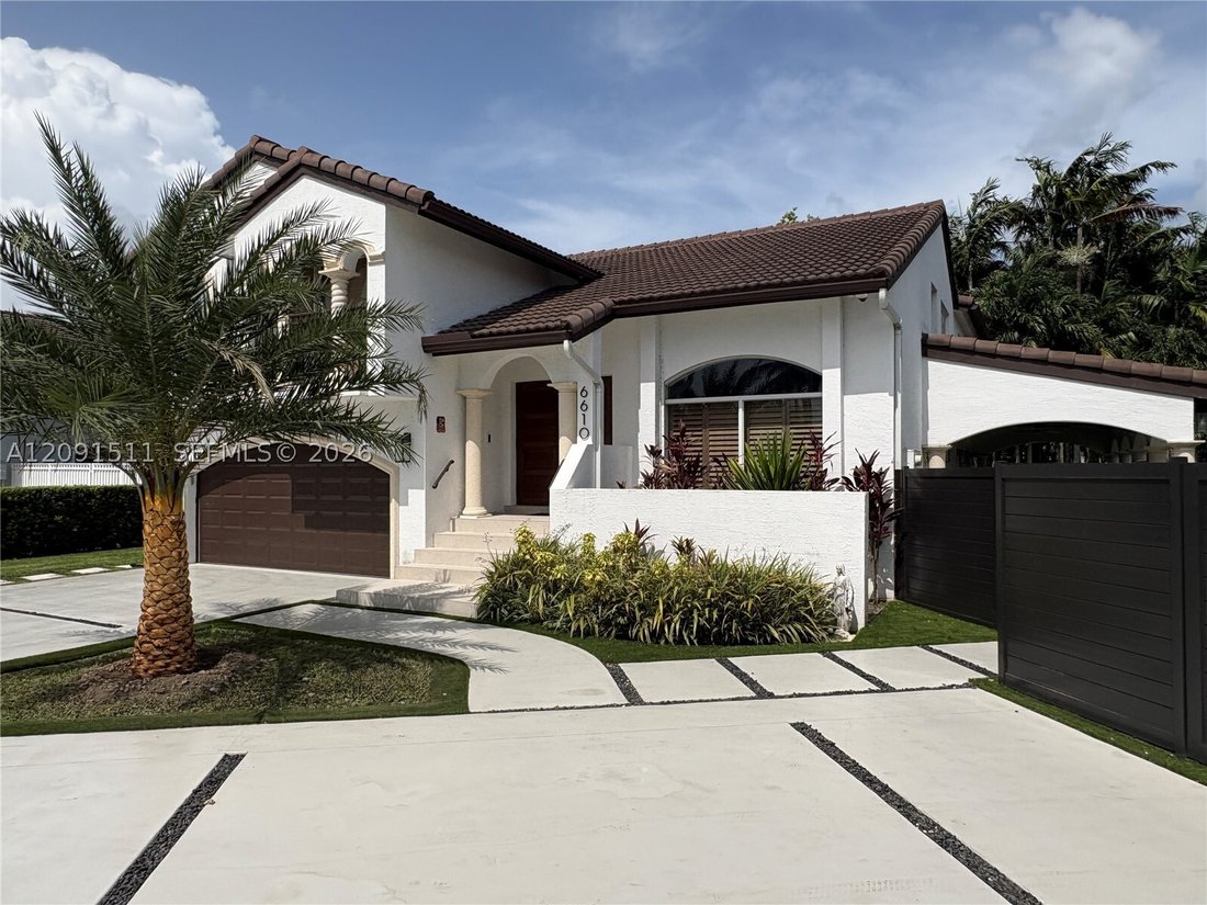 House in Miami, Florida, United States 3 - 18906289